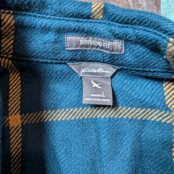 Shacket - Picture 4 of 6